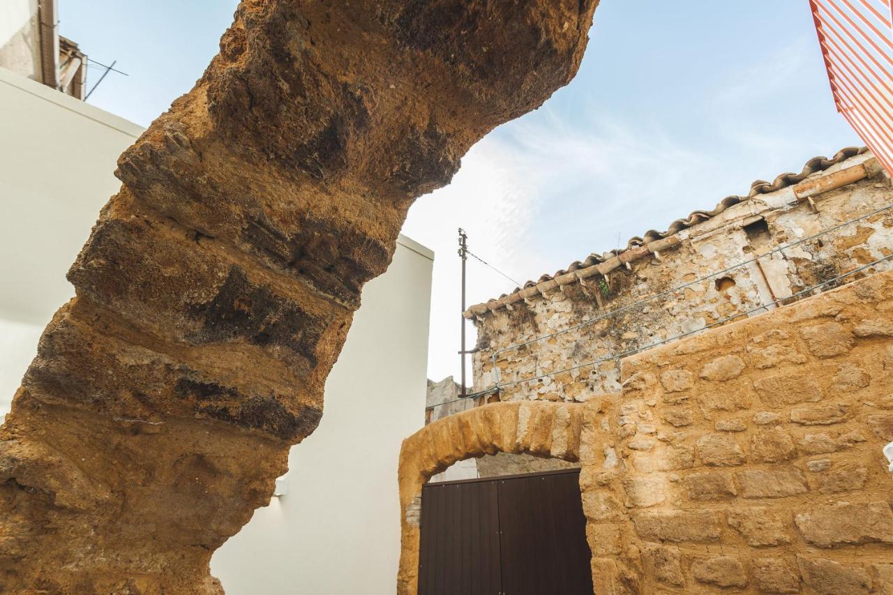 Cortile Baronello Hotel Agrigento Ngoại thất bức ảnh